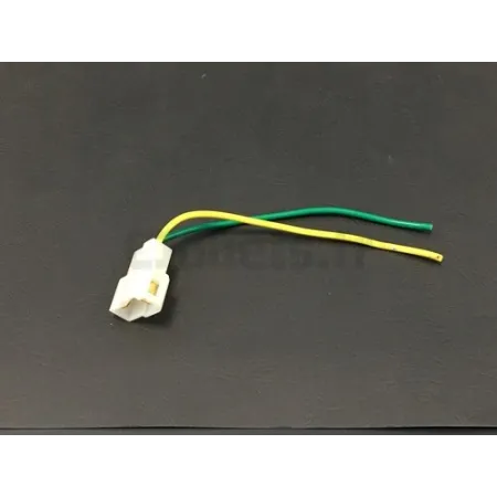 Conector macho para vehículos eléctricos de 12 voltios