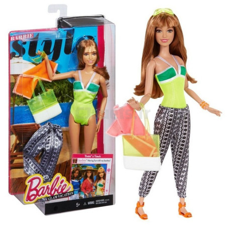 Barbie Deluxe En Vacances CFN07
